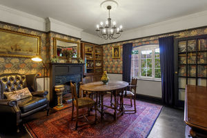 Dining Room- click for photo gallery